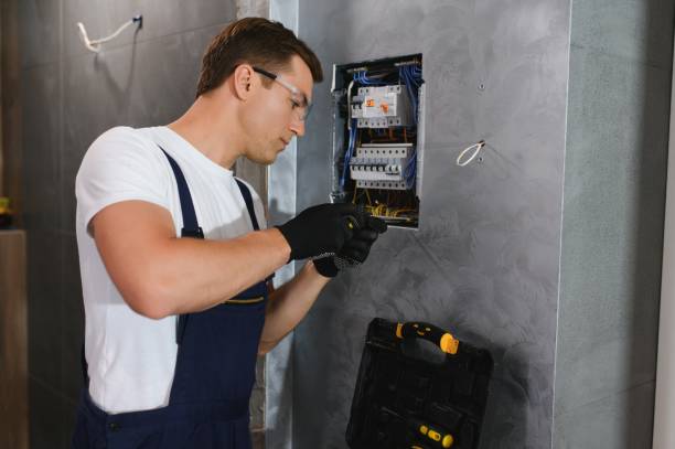 Best Electrical Outlet Repair  in Fayette, MS